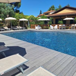 Piscina-Esterni-Hotel-Duca-della-Corgna-2 Piscina-Esterni-Hotel-Duca-della-Corgna-2